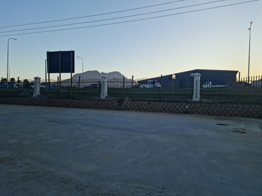 To Let commercial Property for Rent in Asla Park Western Cape